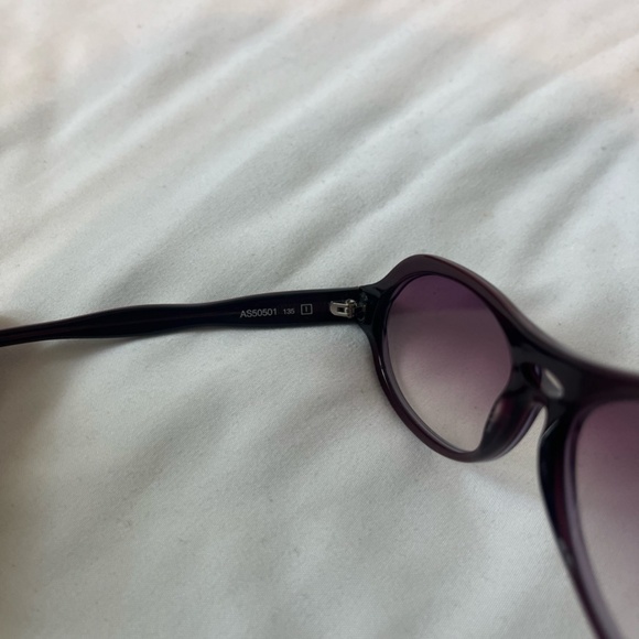 Anna sui purple sunglasses - Picture 3 of 6